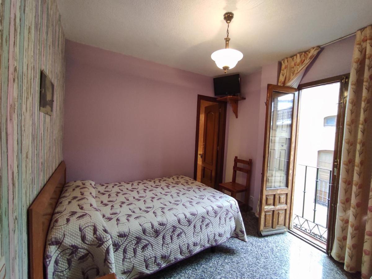 Hostal Plaza Ciudad-Rodrigo Kültér fotó